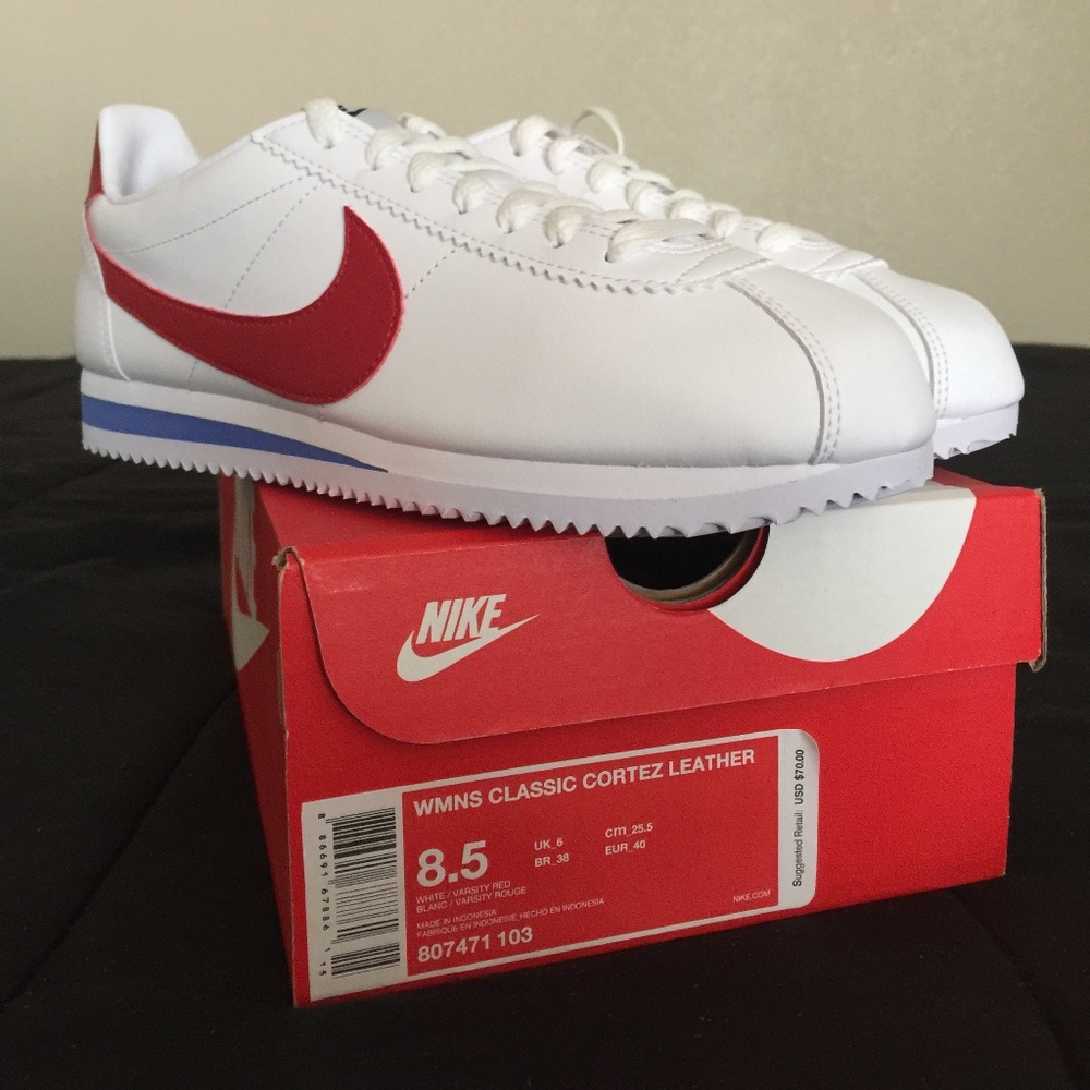 WOMENS NIKE CORTEZ CLASSIC 8.5